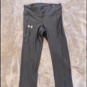 Under armour cropped leggings